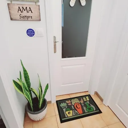 Casa Tranquila בית הארחה 3*